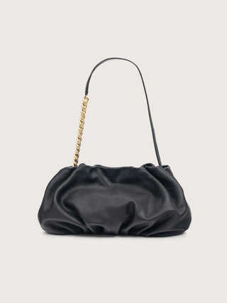 Bolso Carmen en negro — piel de vacuno fruncida hecha a mano en España — Valentina Rivera Madrid