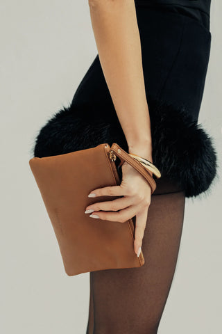 Victoria en Camel | Neceser / Clutch