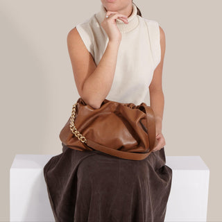 Valentina Rivera Shoulder bag Carmen en Camel